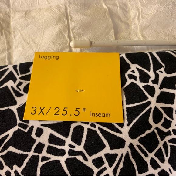 DVF x Target Cracked Glass Leggings Black and White Size 3X - Picture 10 of 13